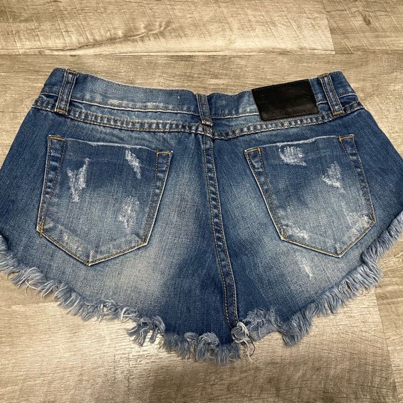 One Teaspoon No. 2’s - Size 25 - Picture 2 of 5